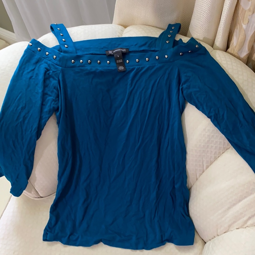 Inc top blue studded